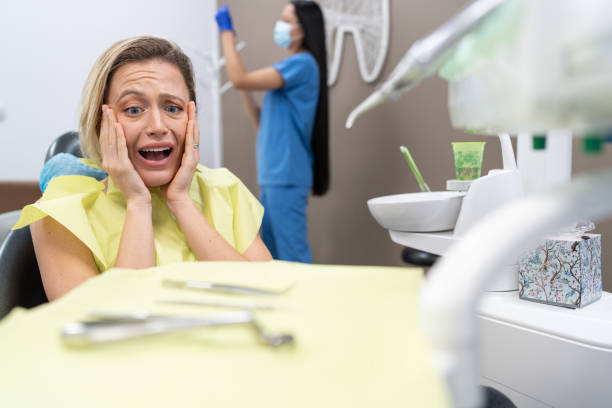 Best Weekend Emergency Dentist in Collinsville, TX